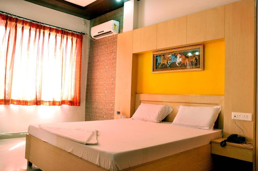 Hotel Ganga View Haridwār Zimmer foto