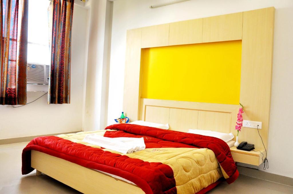 Hotel Ganga View Haridwār Zimmer foto